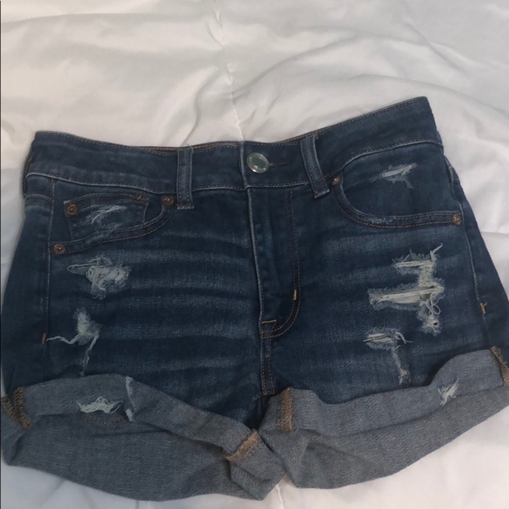 american eagle shorts!